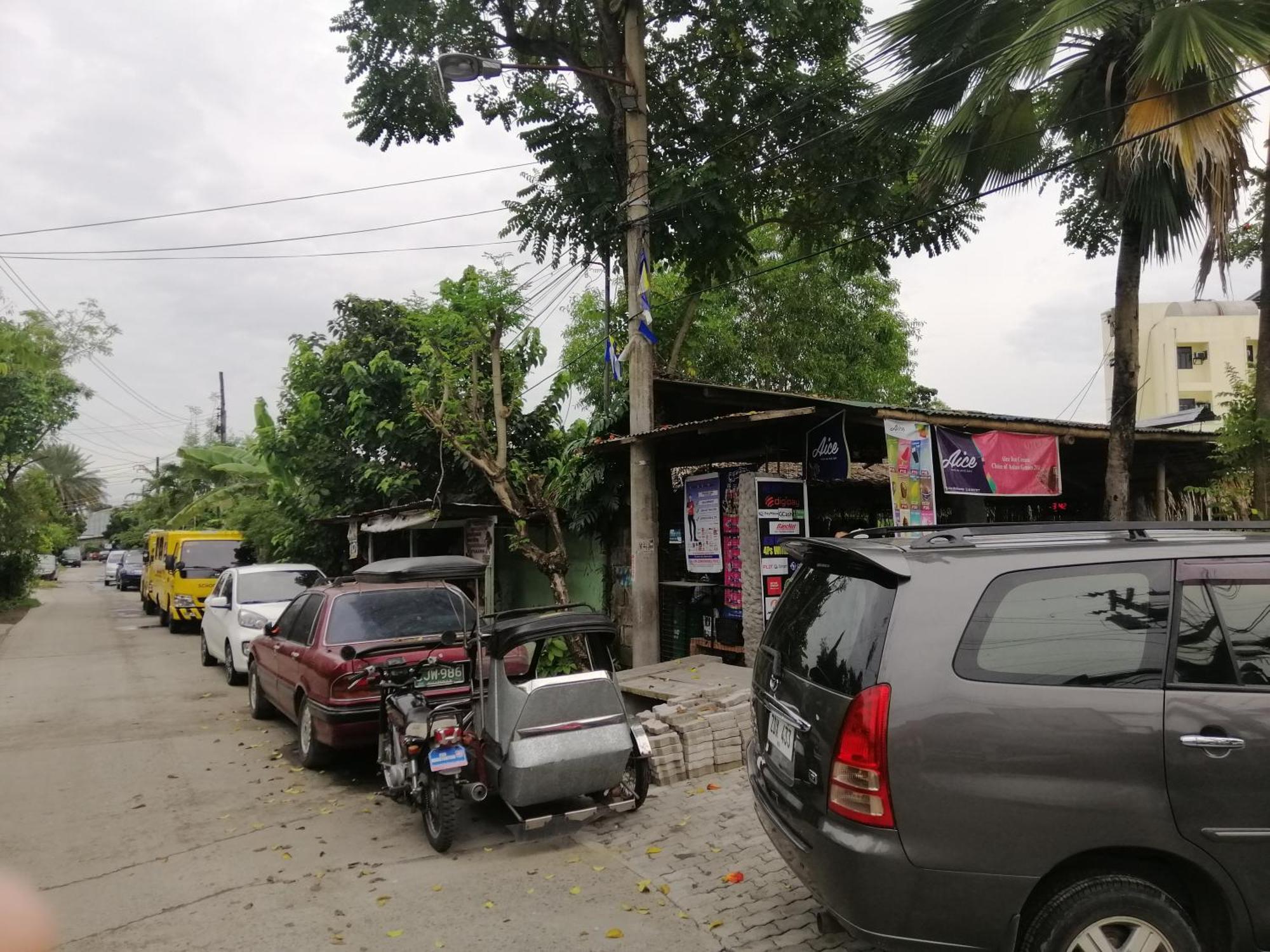 Katrina'S Dorm Vandrarhem Tarlac City Exteriör bild