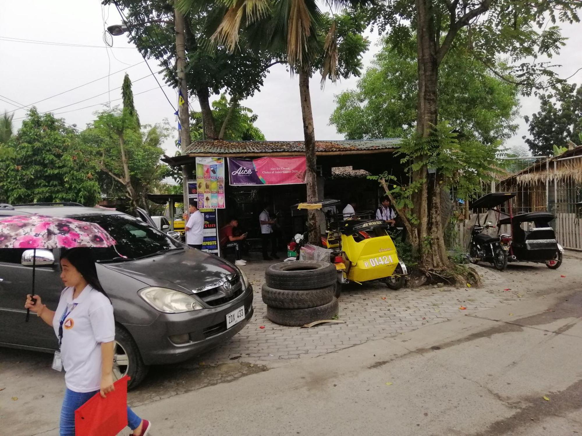 Katrina'S Dorm Vandrarhem Tarlac City Exteriör bild